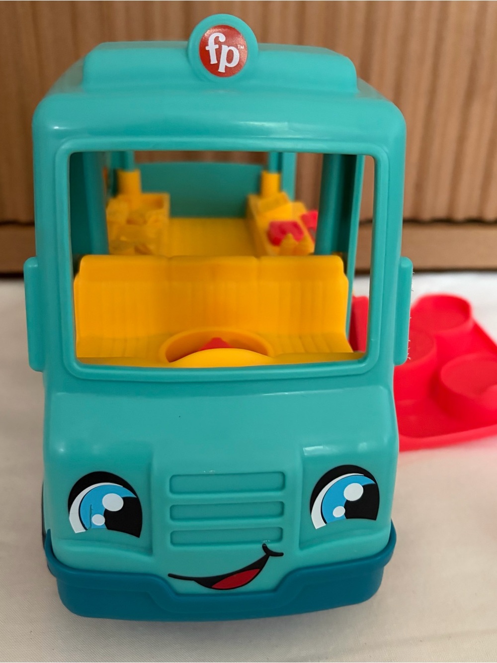 Fisher-Price Little People Serve it Up Food Taco Truck toddler toy playset - Picture 3 of 13